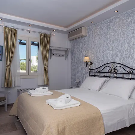 Contaratos Hotel