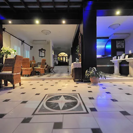 Contaratos 4* Náoussa