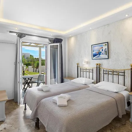 Contaratos Hotel 4*