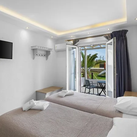 Hotel Contaratos Nausa