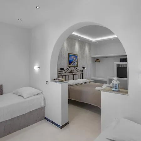 Hotel Contaratos 4*