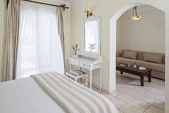 מלון Contaratos נאוסה