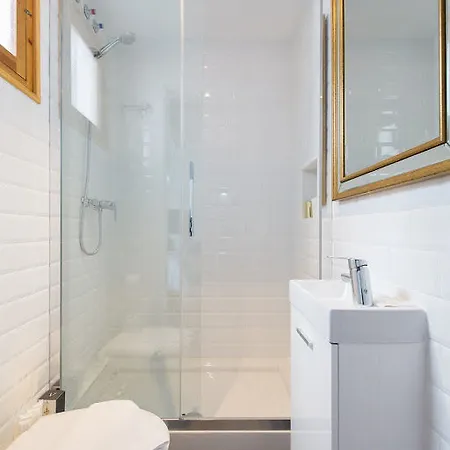 Contaratos Hotel Náoussa