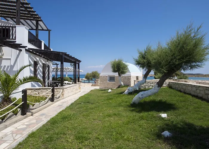 Contaratos Hotel Nausa