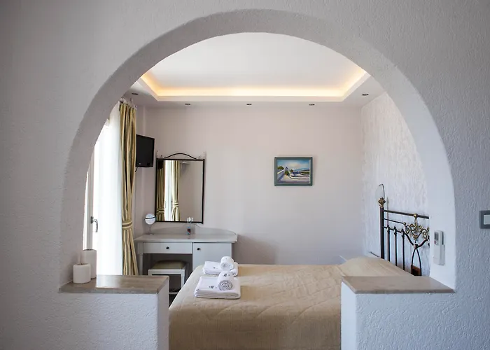 Hotel Contaratos Nausa